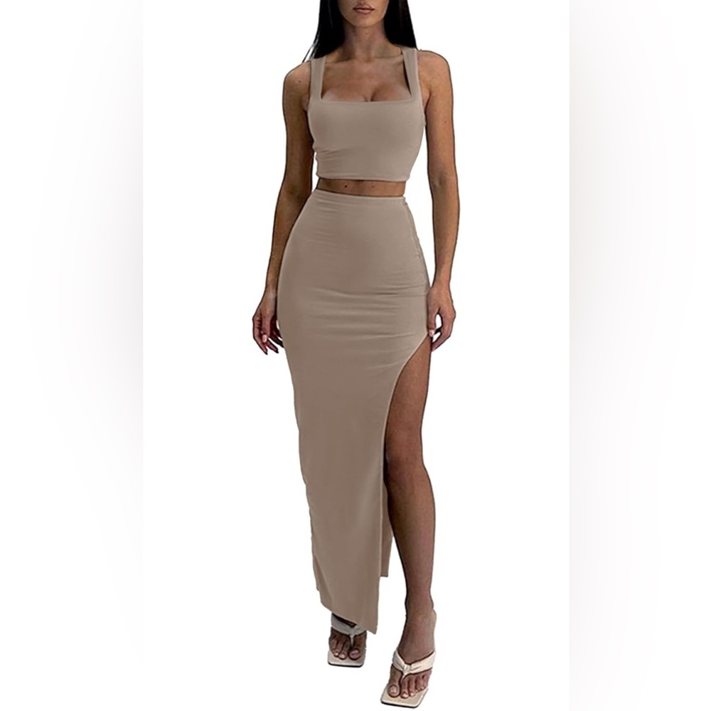 2 Piece Maxi Skirt Set - Square Neck Top with High Side Slit Skirt